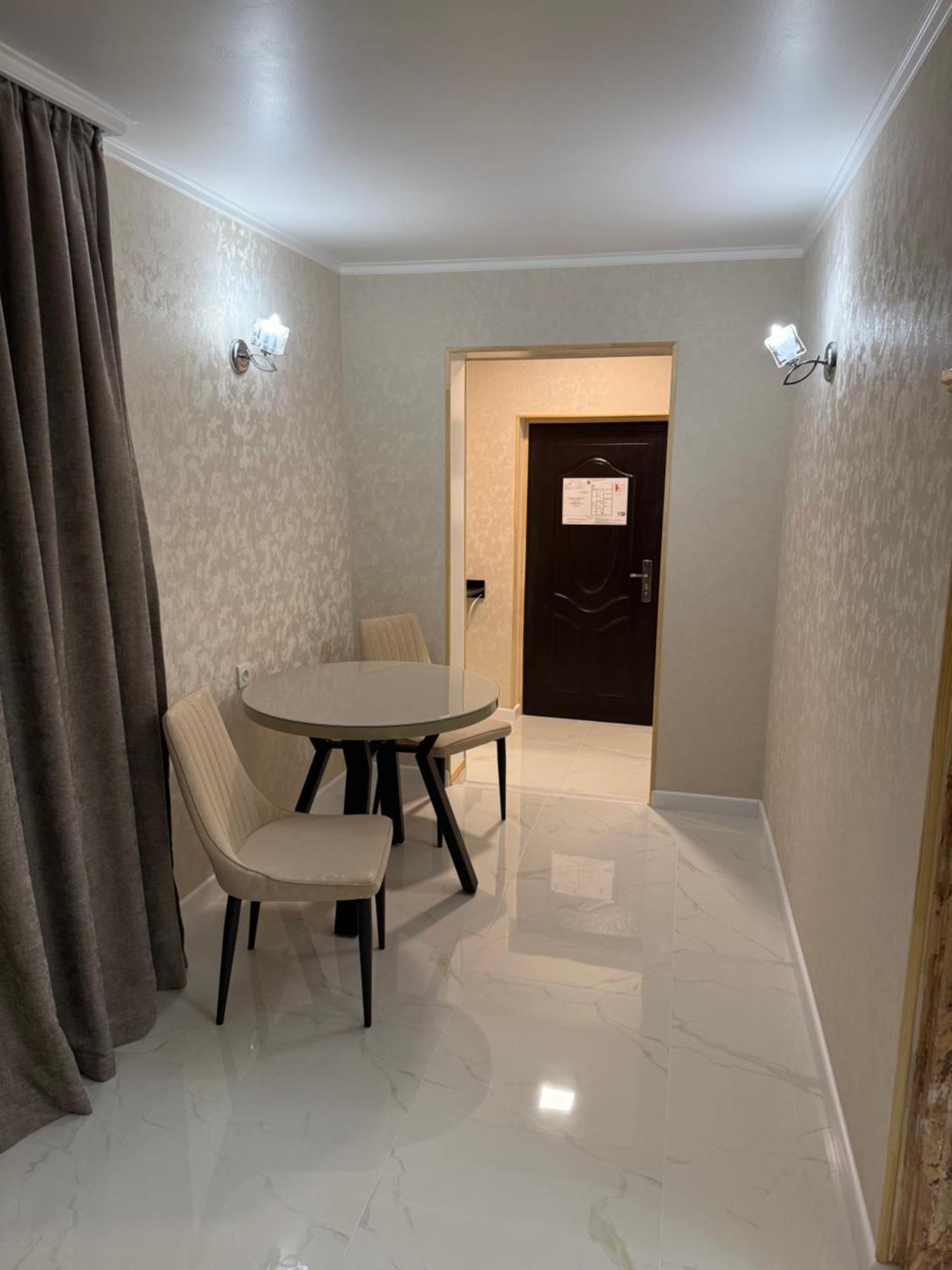 Paradise Hotel Tbilisi Quarto foto