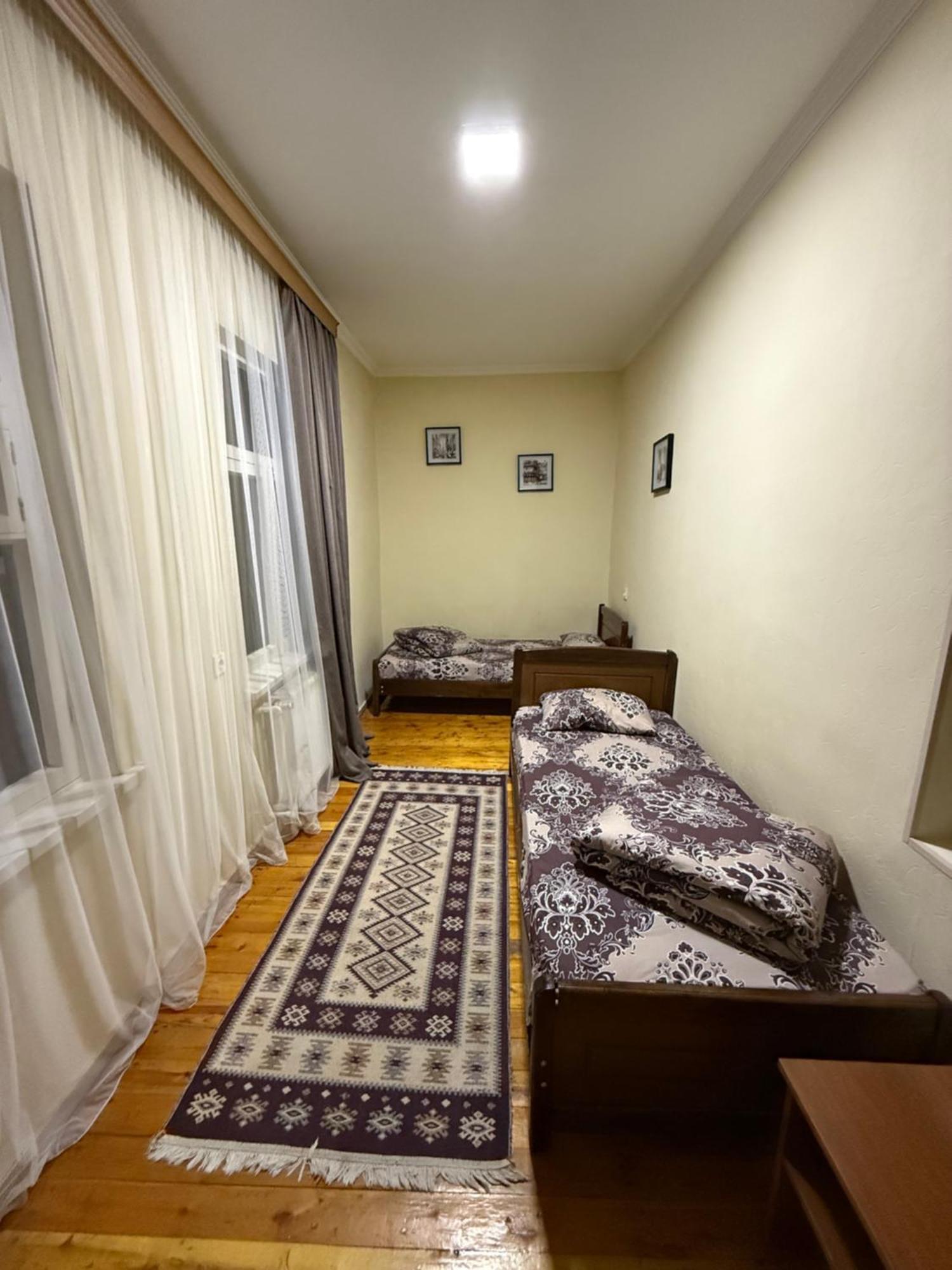 Paradise Hotel Tbilisi Quarto foto