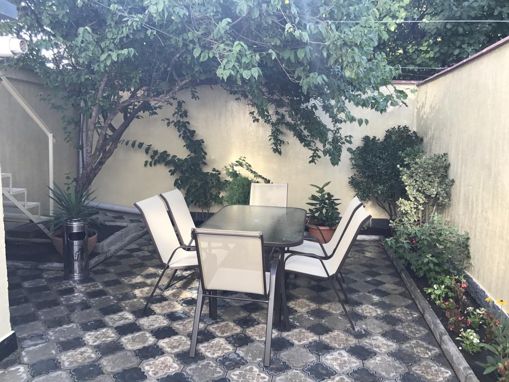 Paradise Hotel Tbilisi Exterior foto